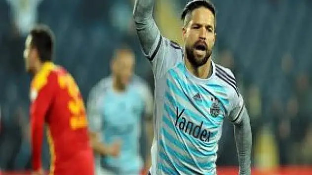 Fenerbahçeye Çeyrek altın Diego'dan!