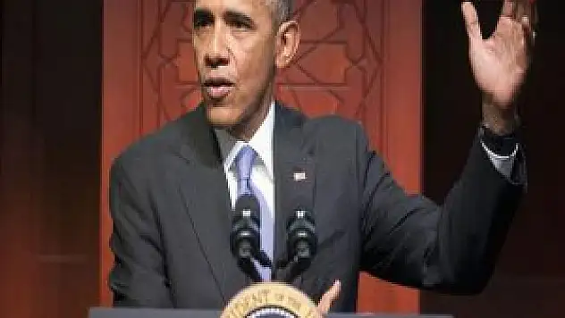 Obama Amerikan camisinde