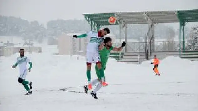 Bölgesel Amatör Lig:Sarıkamış Belediyespor-Çayelispor
