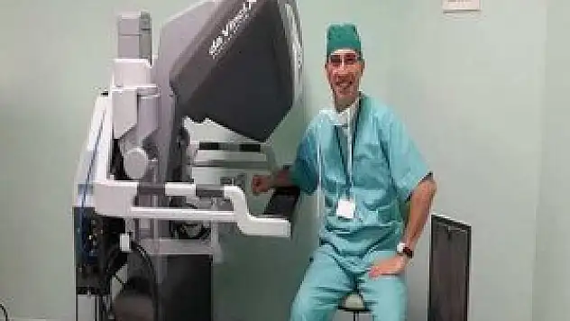 Türkiye'de Yabancı cerrahlare eğitim veriliyor