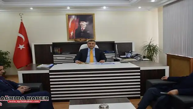 Ağrı İlim Yayma Cemiyetinden Kaymakam Okay'a Ziyaret