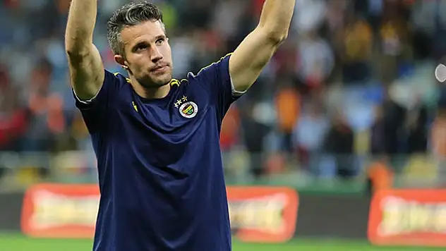 Aziz Yıldırım sordu Van Persie kararını verdi