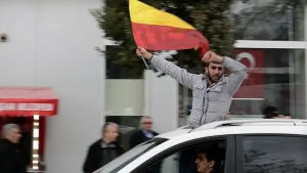 Alima Yeni Malatyasporlu Taraftarların Galibiyet Sevinci