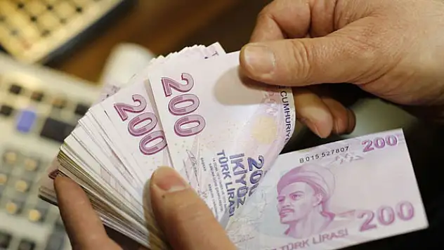 Müjde ! İşsizlik maaşı 2100 liraya çıkıyor