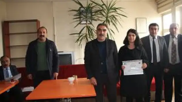 Karlıova'da 'Uygulamalı Girişimcilik' Kursu