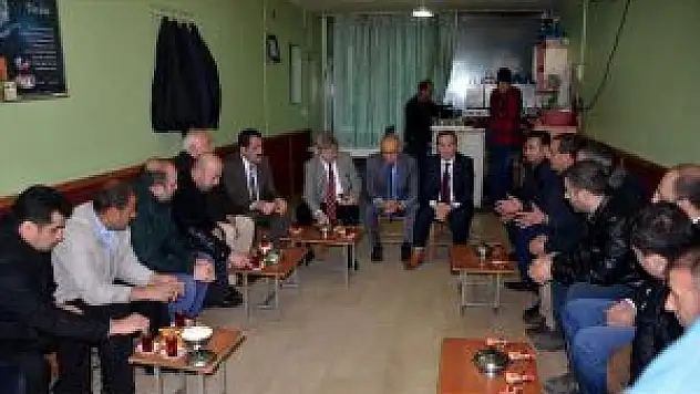 Bitlis'te Halk Toplantısı Düzenlendi