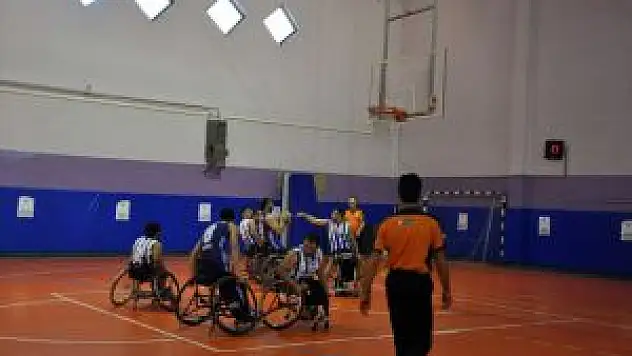 Muş'ta Basketbol: Garanti Tekerlekli Sandalye 1. Ligi