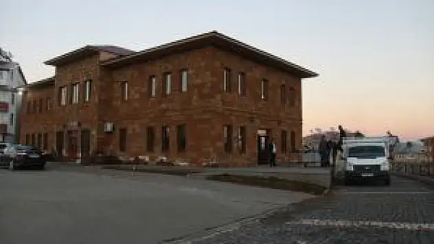 Bingöl'de 'Çalışan Eller' Projesi