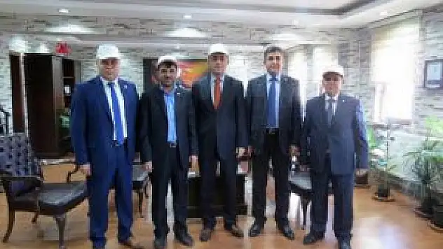 Yeşilay Cemiyetinden Özel İdare Genel Sekreteri Dolu'ya Ziyaret
