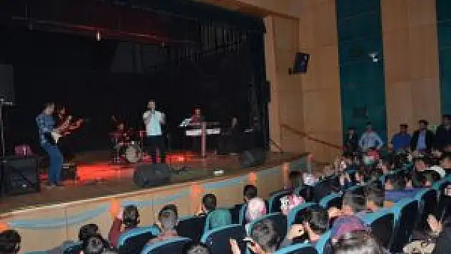 Tatvan Belediyesinden Öğrenciler İçin Etkinlik