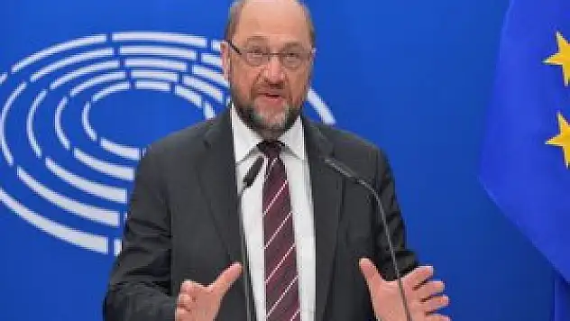Başkan Martin Schulz'dan kayyum açıklaması