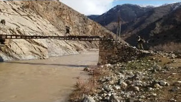 Tunceli Ve Hakkari Kırsalında Terör Operasyonu
