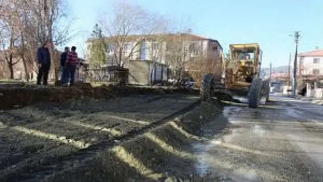 Erzincan Belediyesi Kaldırım Yenileme Çalışmalarına Başladı