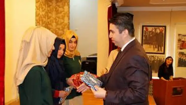 Erzurum'da İstiklal Marşı'nın Kabulü Ve Mehmet Akif Ersoy'u Anma Günü