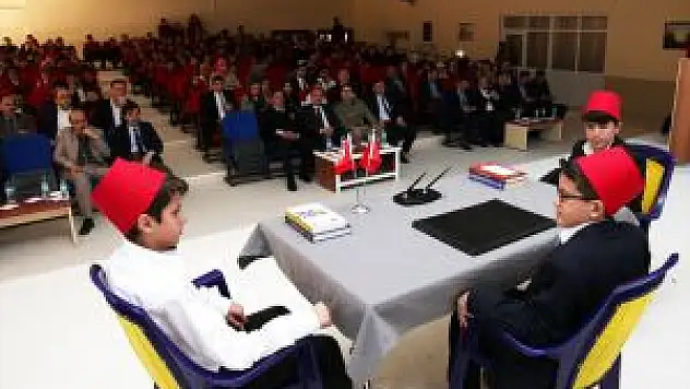 Malatya'nın Darende ilçesinde İstiklal Marşı'nın Kabulü Ve Mehmet Akif Ersoy'u Anma