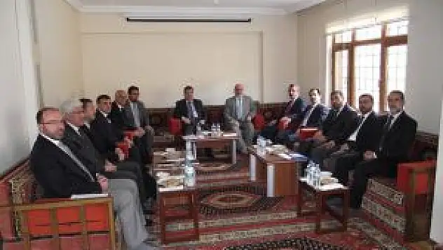 Elazığ İl Ve İlçe Müftüleri Keban'da Toplandı