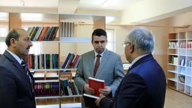Erzurum Narman'da 'Z Kütüphane' Açıldı