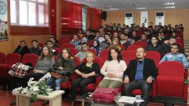 Beü'de, 'Susuz Dünya' Belgesel Filmi Gösterimi