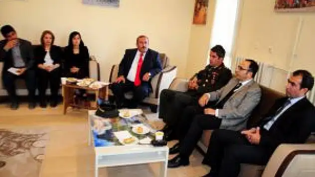 Bitlis Şehitleri Anma Günü Ve Çanakkale Deniz Zaferi