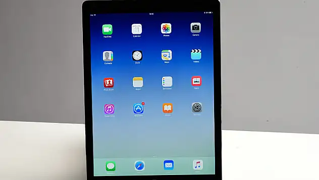 Son Dakika 9.7 inçlik iPad Pro'nun