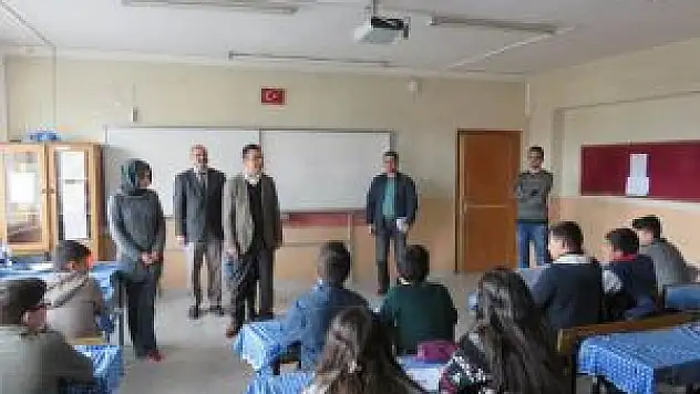 Kağızman Kaymakamı Üçgül, Teog Kurslarını Ziyaret Etti