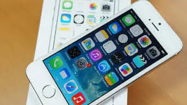 iPhone SE benzeri Android telefon