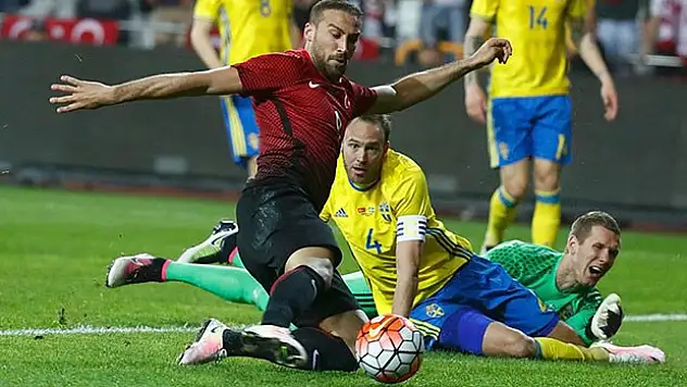 Türkiye İsveç maç sonucu: 2-1 MAÇ ÖZETİ