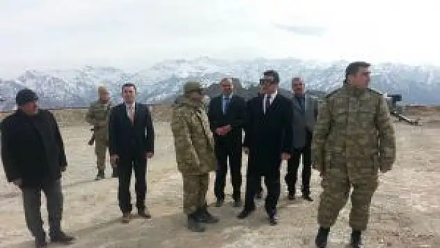 Kağızman Kaymakamı Üçgül'den Mehmetçik'e Ziyaret