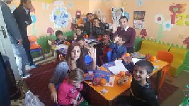 Bitlis Güroymaklı Öğrencilere Kırtasiye Malzemesi