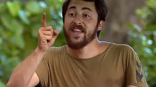 Survivor Semih Öztürk yarışmanın en dikkat çekeni - Semih Öztürk kimdir?