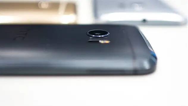 HTC sözünü tuttu En iyi kamerayı yaptı