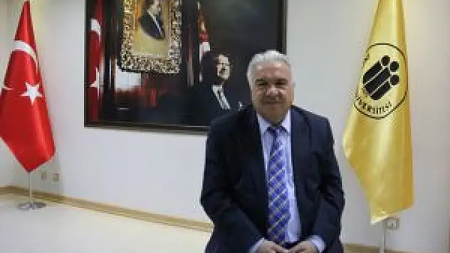 Siyasetçi, Eş, Baba... Her Yönüyle Turgut Özal