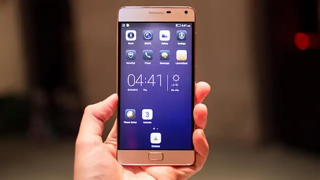 Lenovo VIBE P1 Uzun Pil Ömrü Dikkat Çekiyor