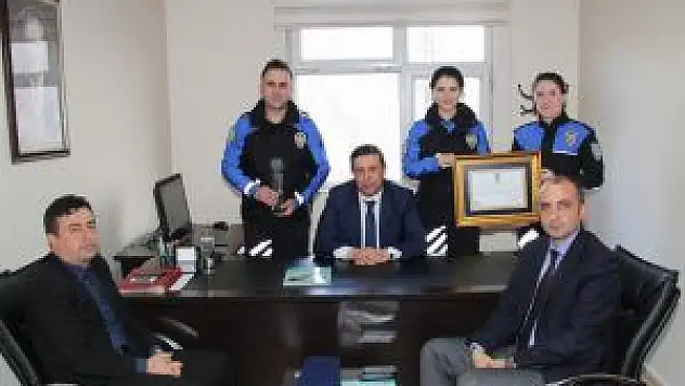 'Aydınlanan Ufuklar' Projesi Birinci Oldu