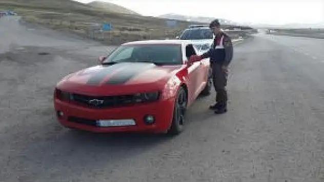 Erzurum'da Kaçak Otomobil Operasyonu