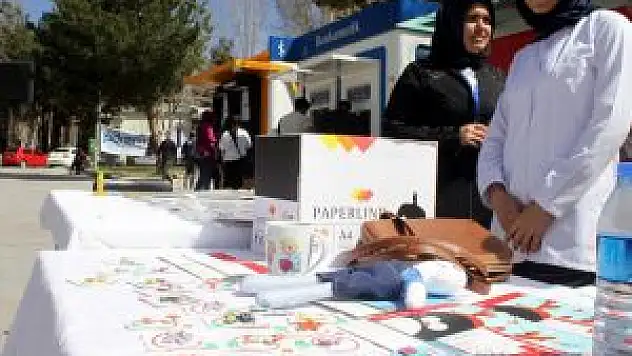 'Beyaz Meleklerden' Lösemili Çocuklar Yararına Kermes