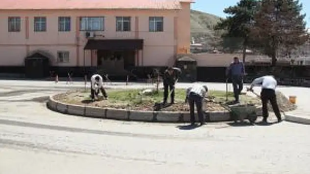 Bitlis'te Yol Bakım Ve Onarım Çalışmaları
