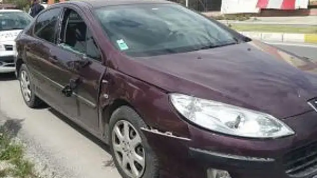 Elazığ'da Trafik Kazası: Kadın ve Kucağındaki çocuk yaralandı