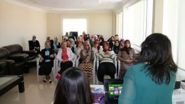 Edremit'te 'Toplumsal Cinsiyet' Eğitimi