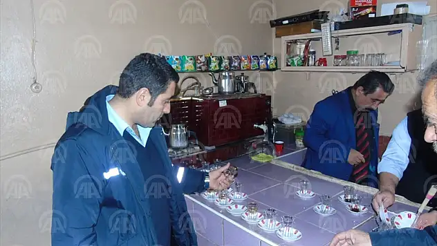 Başkale'de zabıta ekipleri denetimlerini sıklaştırdı