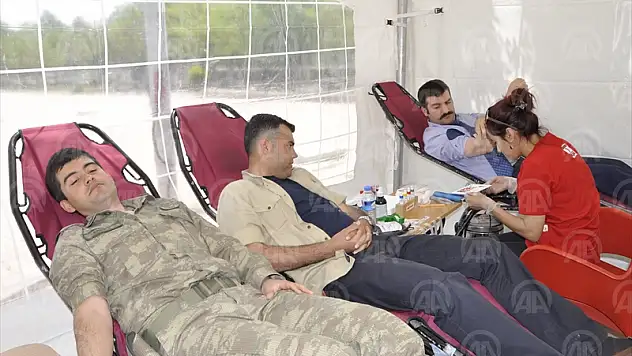 Arguvanlı vatandaşlar kan bağışında bulundu