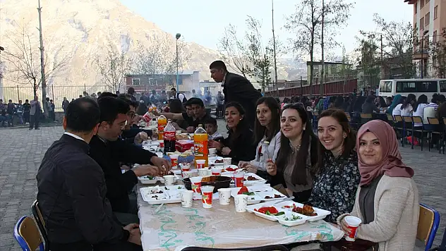 Terör mağduru öğrenciler için moral ve motivasyon etkinliği düzenlendi