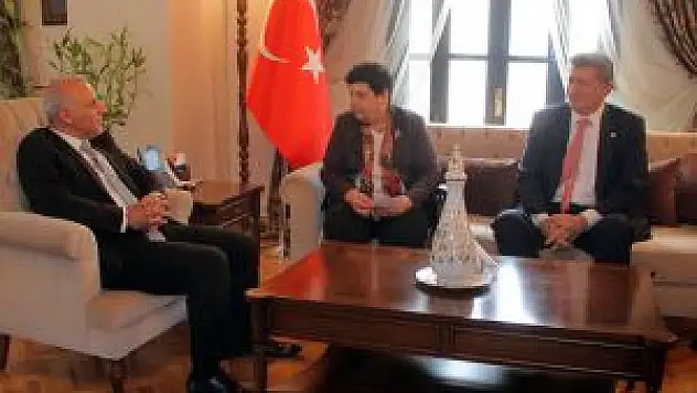 Chp Milletvekilleri Elazığ'da
