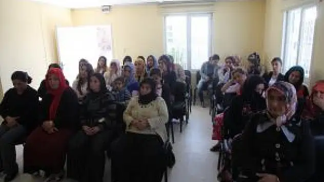 İpekyolu'nda, Kadınlara Yönelik Anket Çalışması