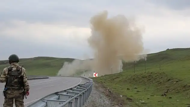 Çobanların Fark Ettiği Patlayıcı İmha Edildi