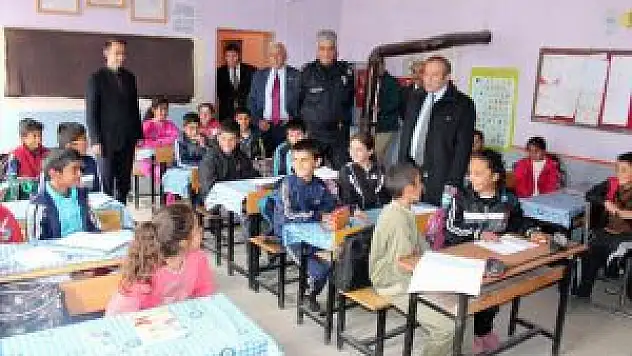 Kaymakam Karaman, Şehit Emin Köyünü Ziyaret Etti