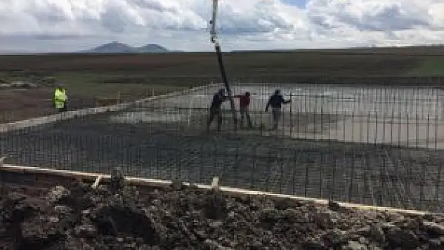 Kars'ta Süt Üretim Tesisinin Temeli Atıldı