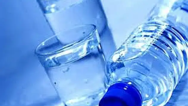 Sağlam Vücut İçin  Her Gün 1.5 Litre Su İçin'