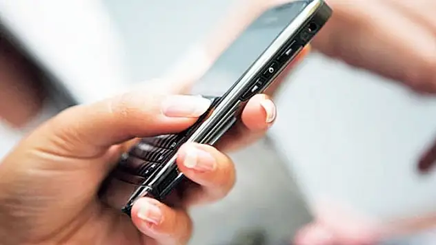 Cep telefonu hastalık yapıyormu?