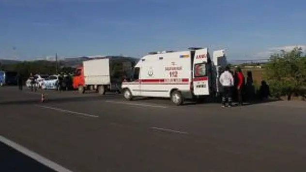 Elazığ'da Trafik Kazası: 5 Yaralı